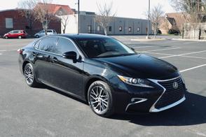 Lexus ES car