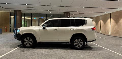 Toyota LANDCRUISER 2022