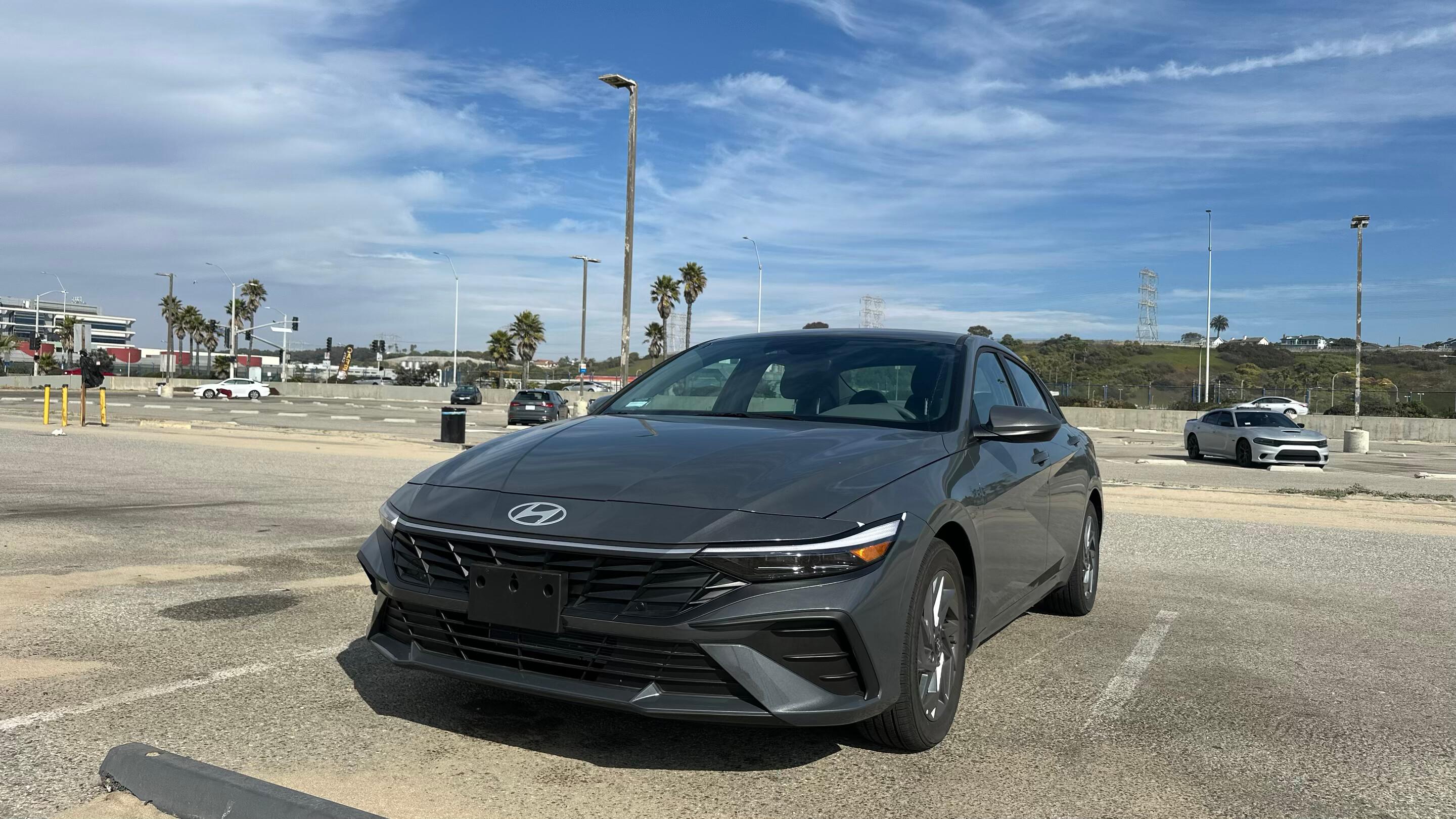Hyundai Elantra 2024 in 