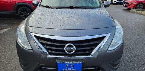Nissan Versa 2016