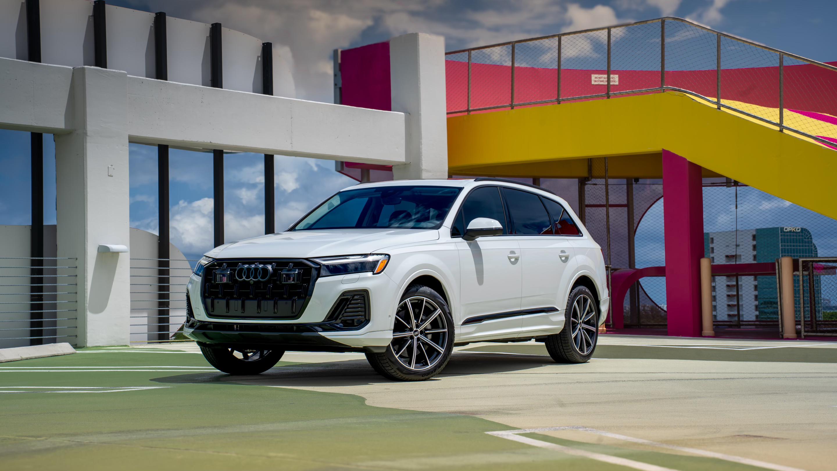 Audi Q7 2025 in Miami, FL