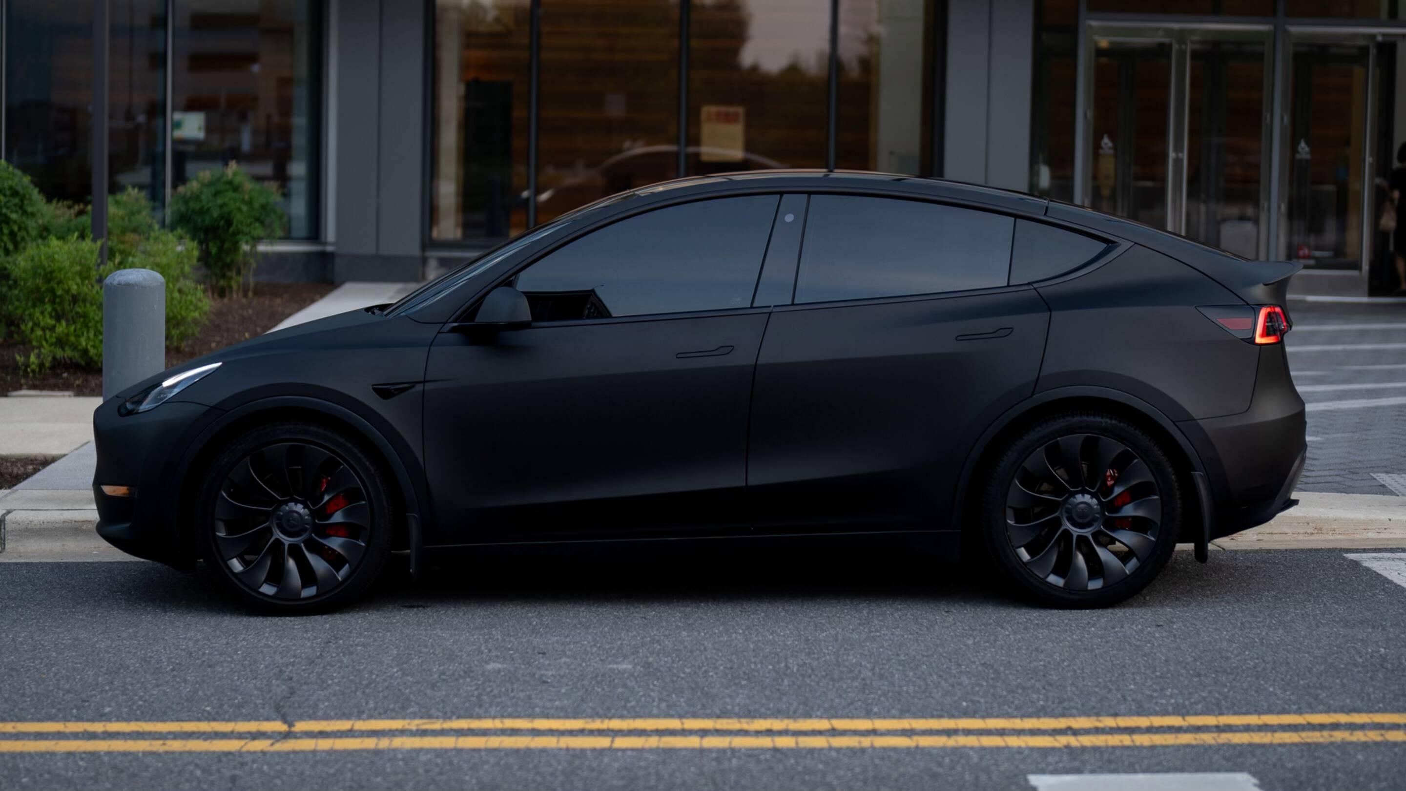 Tesla Model Y 2021 in 