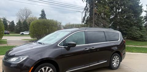 Chrysler Pacifica 2017