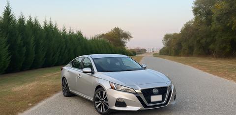Nissan Altima 2021
