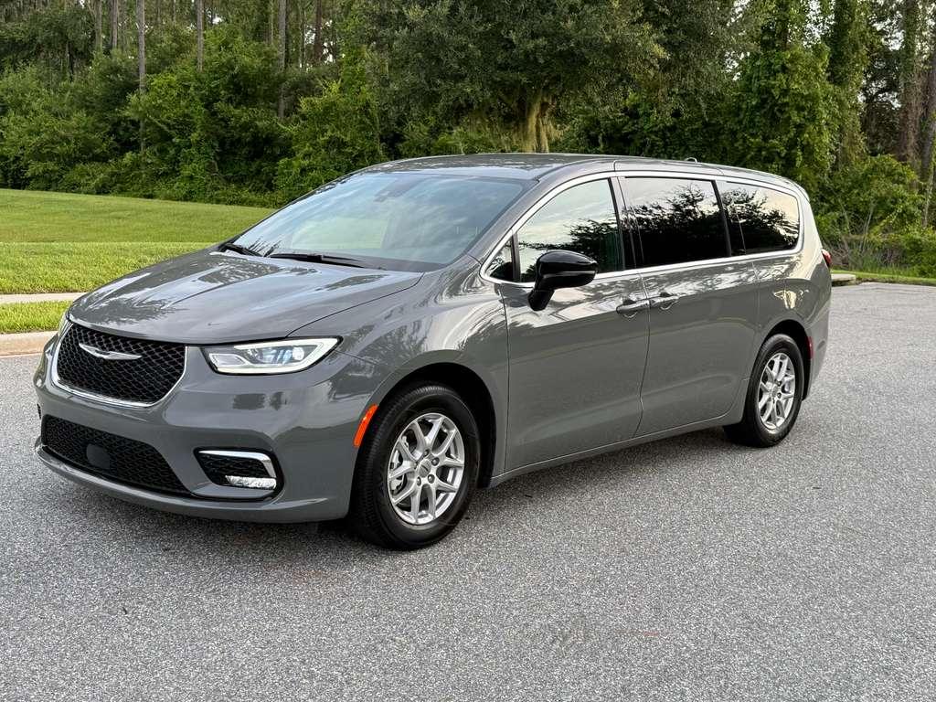 Chrysler Pacifica 2025 in Winter Garden, FL