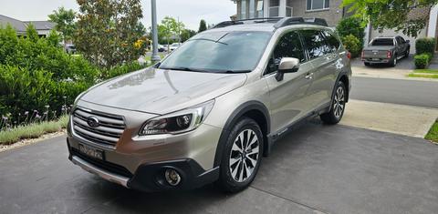 Subaru OUTBACK 2016