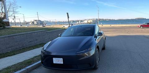 Tesla Model Y 2026