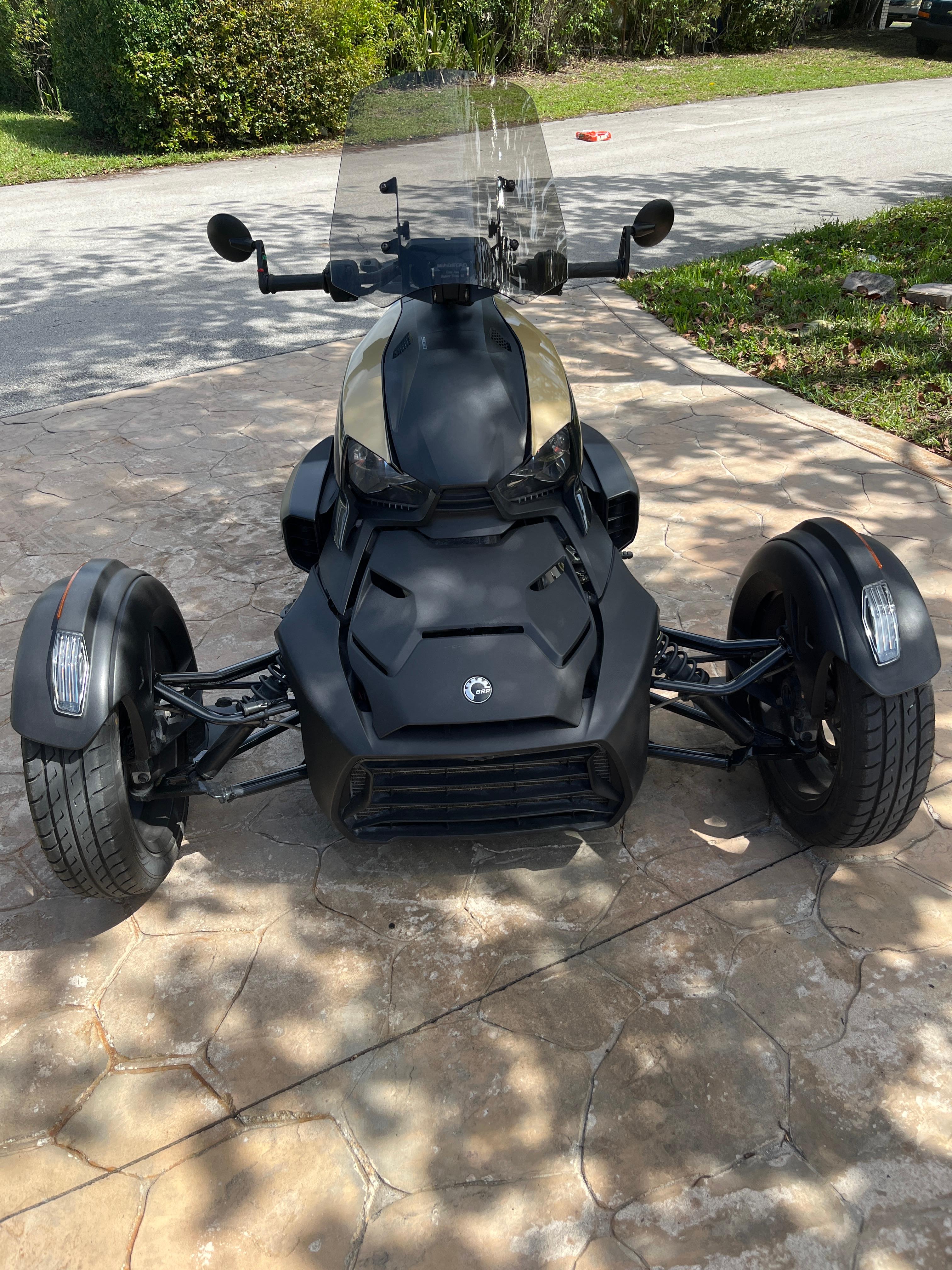 Polaris Slingshot 2022 in Miami Gardens, FL