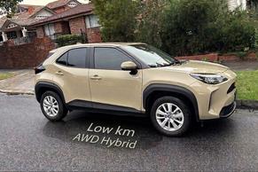 Toyota YARIS CROSS 2020 in Kew East