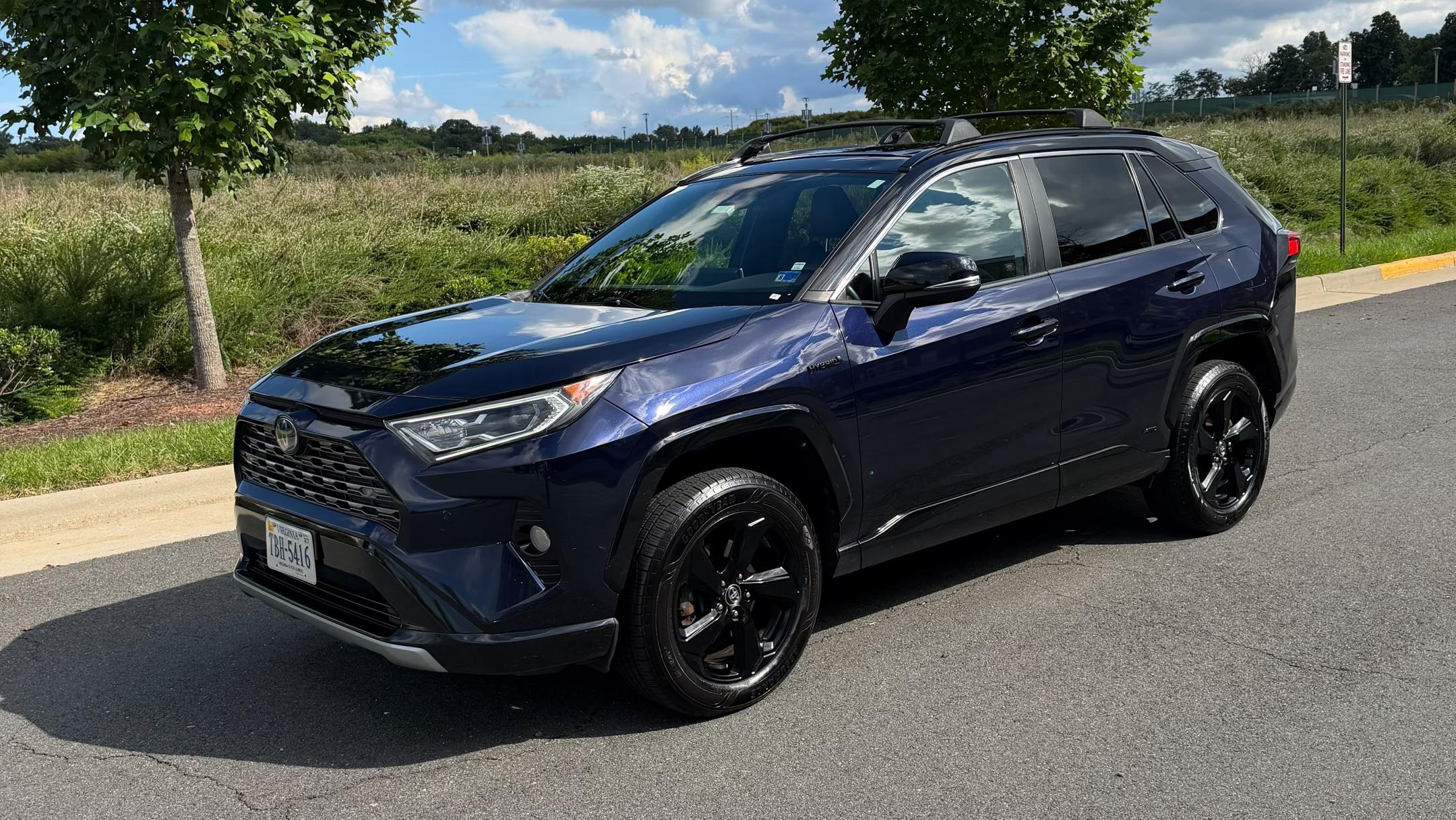 Toyota RAV4 Hybrid 2021 in Sterling, VA