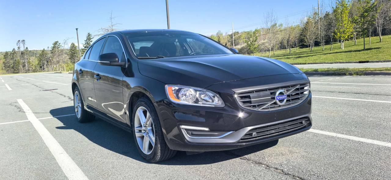 Volvo S60 2015 in Halifax, NS