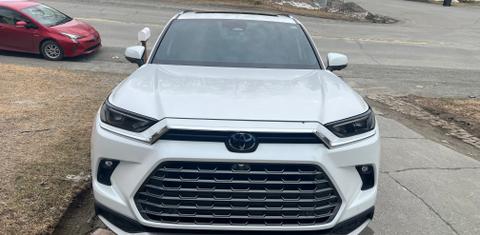 Toyota Grand Highlander 2024