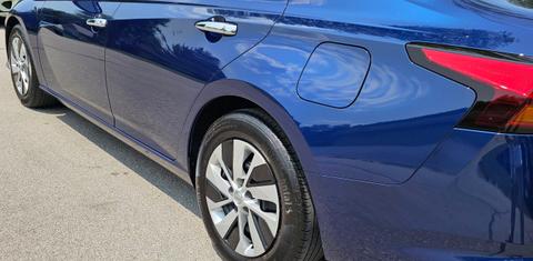 Nissan Altima 2021
