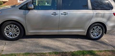 Toyota Sienna 2017