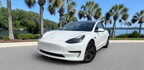 Tesla Model 3 2023