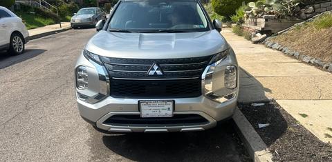 Mitsubishi Outlander 2024