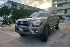 Toyota Tacoma 2015 in Honolulu