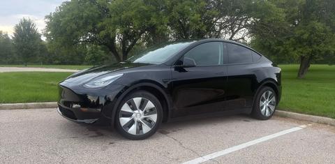Tesla Model Y 2021