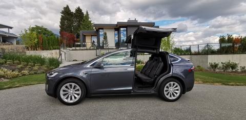 Tesla Model X 2017