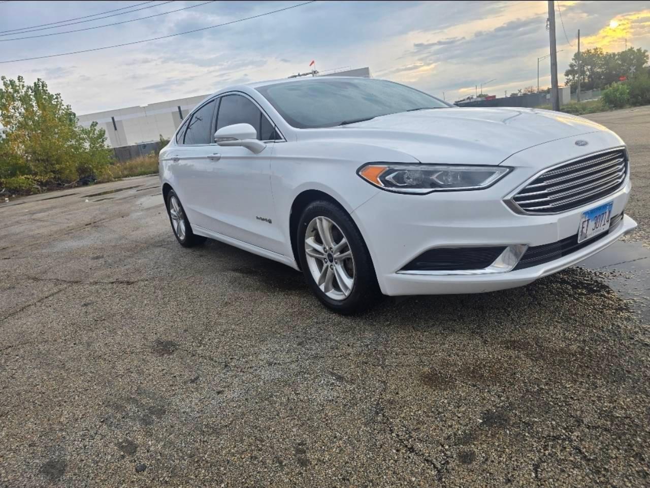 Ford Fusion Hybrid 2018 in 