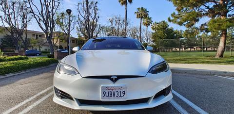 Tesla Model S 2017
