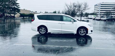 Chrysler Pacifica 2019