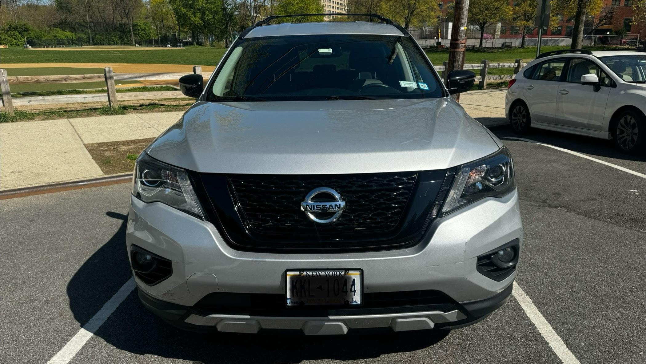 Nissan Pathfinder 2020 in 