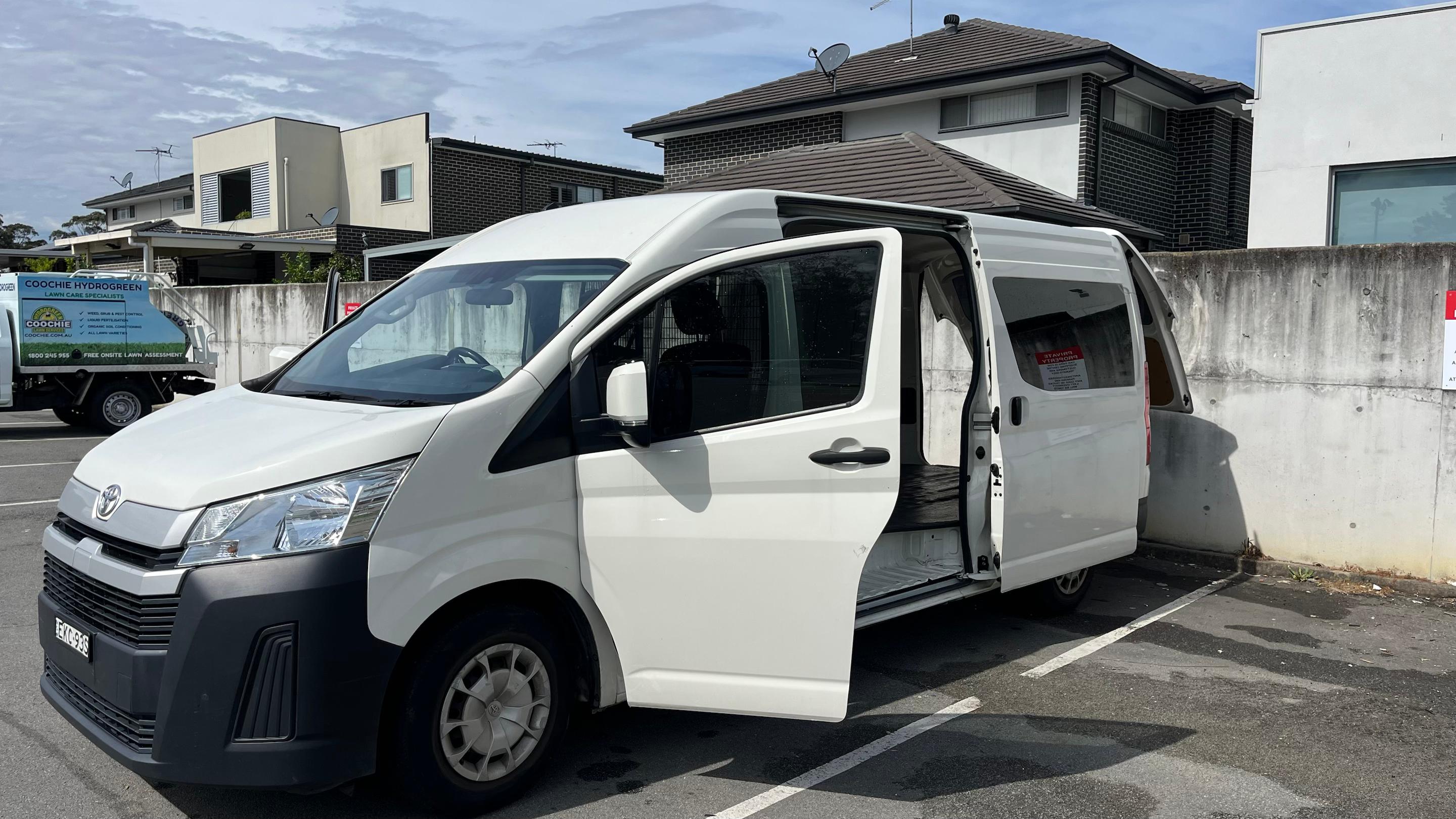 Toyota HIACE 2020 in 