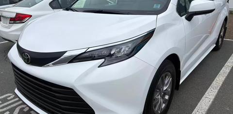Toyota Sienna 2026