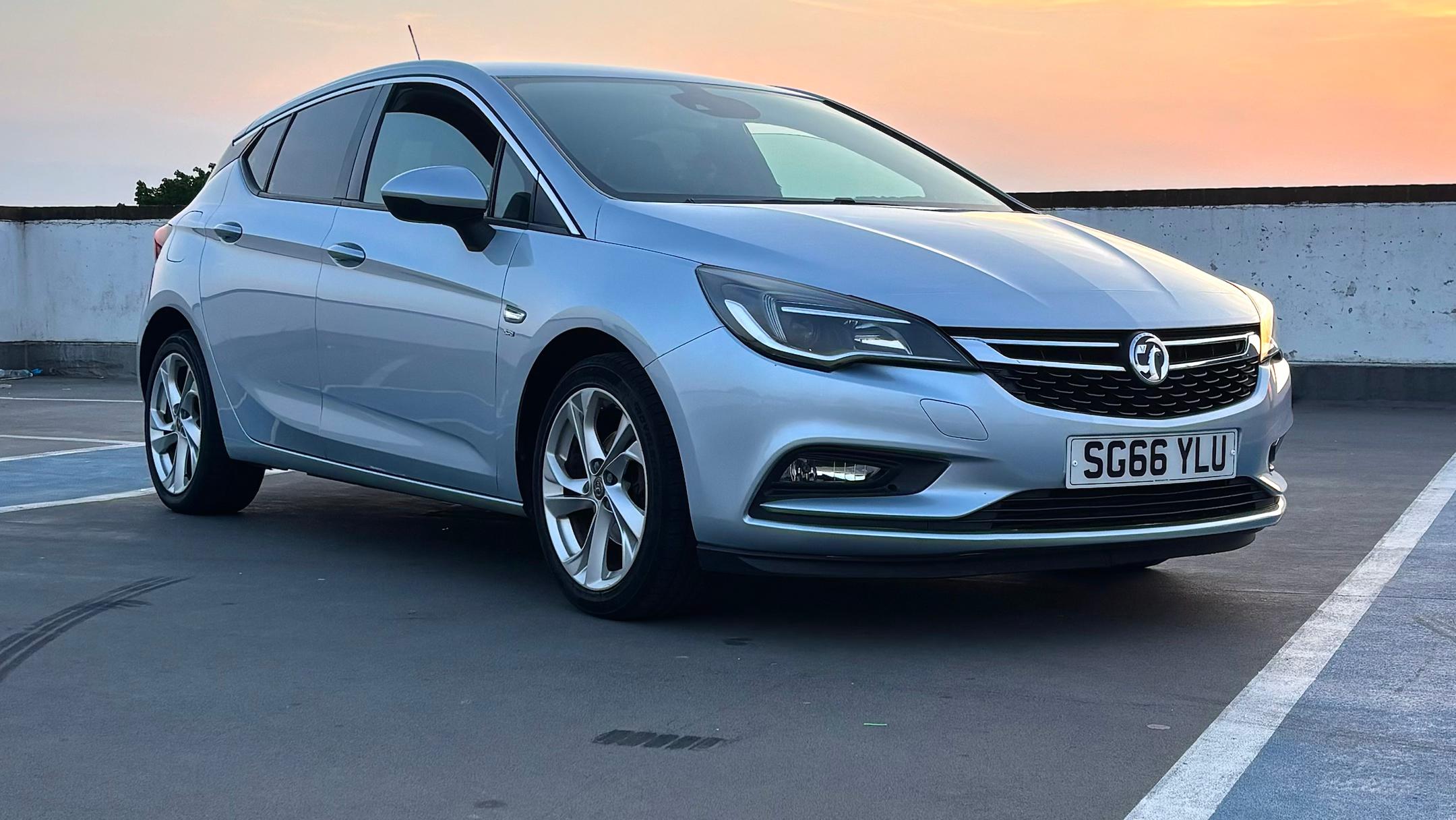 Vauxhall Astra 2016 à London