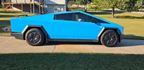 Tesla Cybertruck 2024