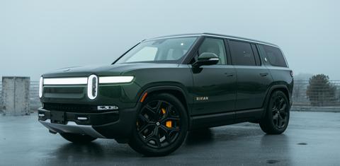 Rivian R1S 2023