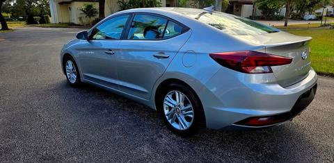 Hyundai Elantra 2020