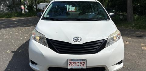 Toyota Sienna 2014