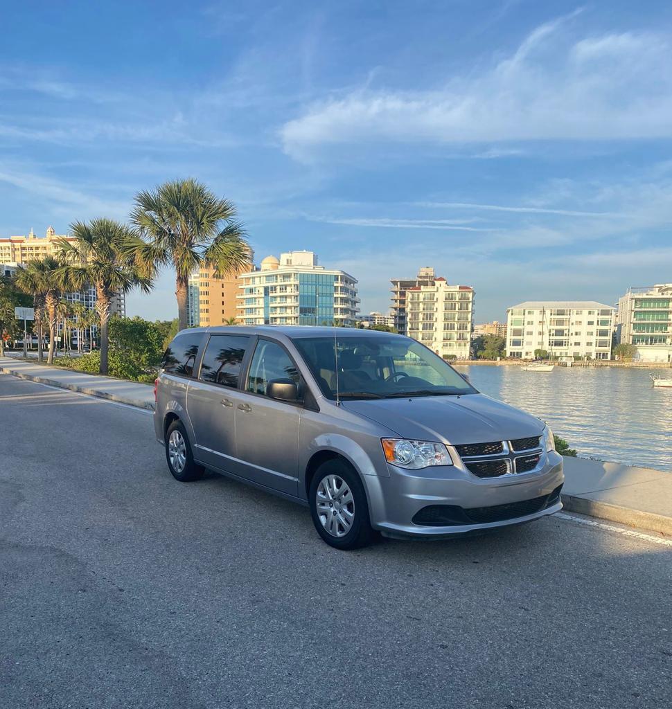 Dodge Grand Caravan 2019 in Sarasota, FL