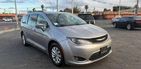 Chrysler Pacifica 2017