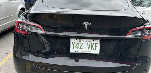 Tesla Model Y 2023