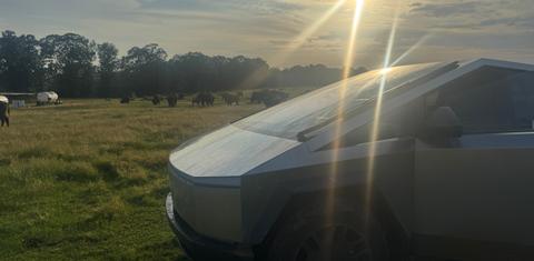 Tesla Cybertruck 2024
