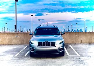 Jeep Cherokee car