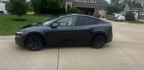 Tesla Model Y 2026