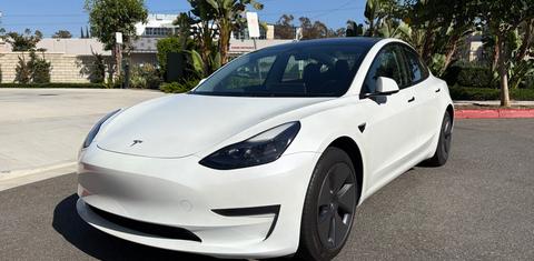 Tesla Model 3 2023
