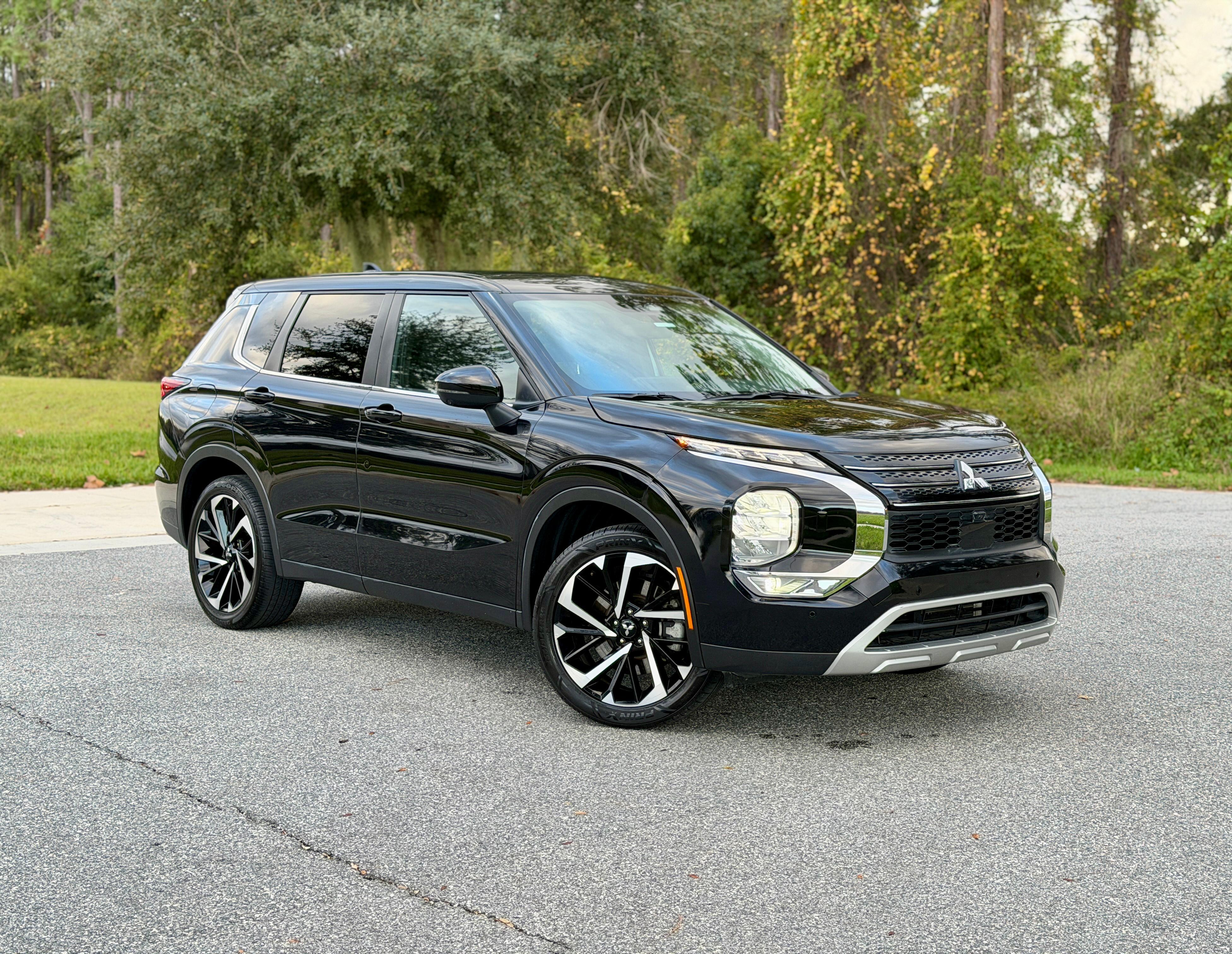 Mitsubishi Outlander 2024 in 