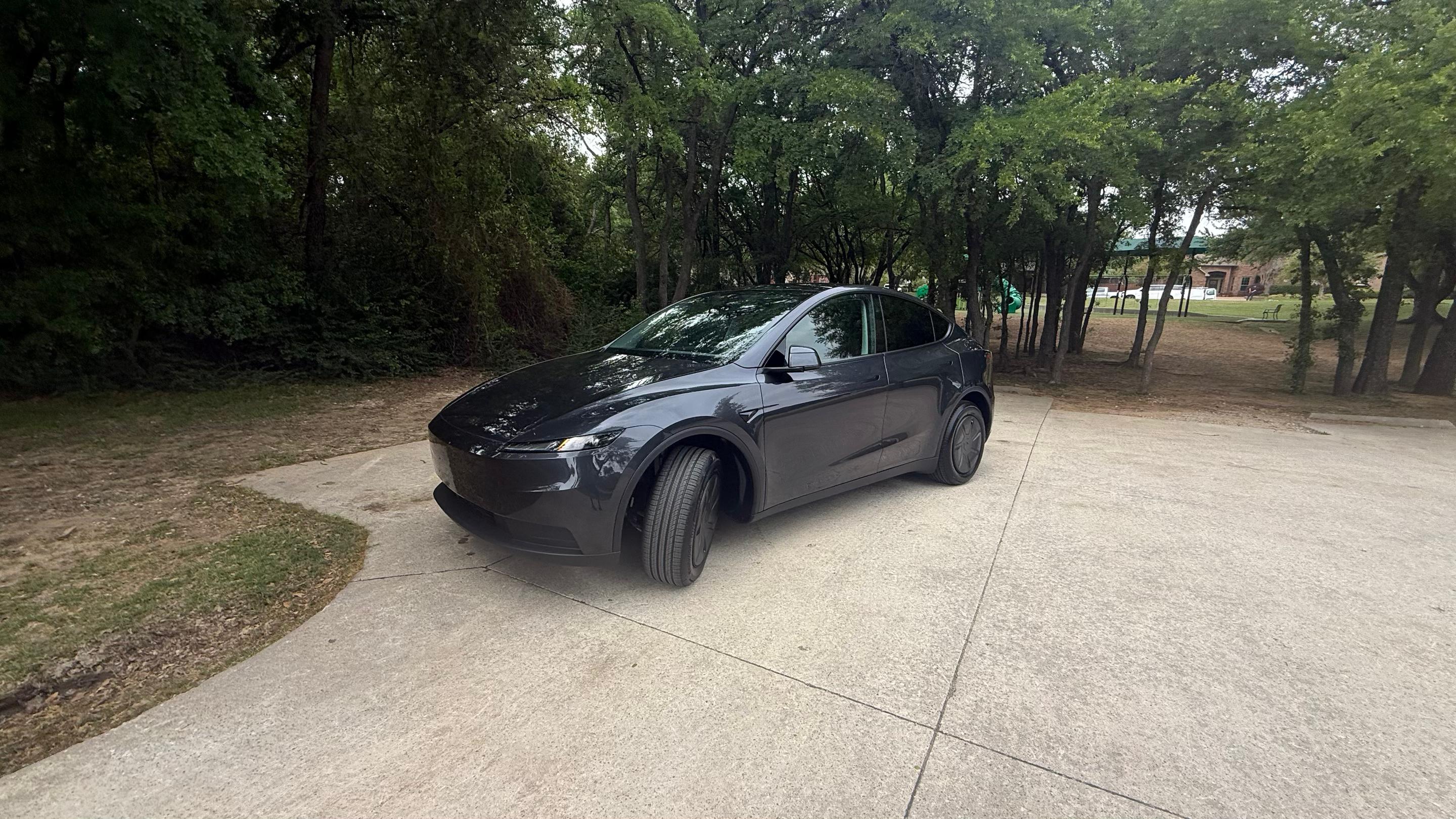 Tesla Model Y 2026 in Flower Mound, TX