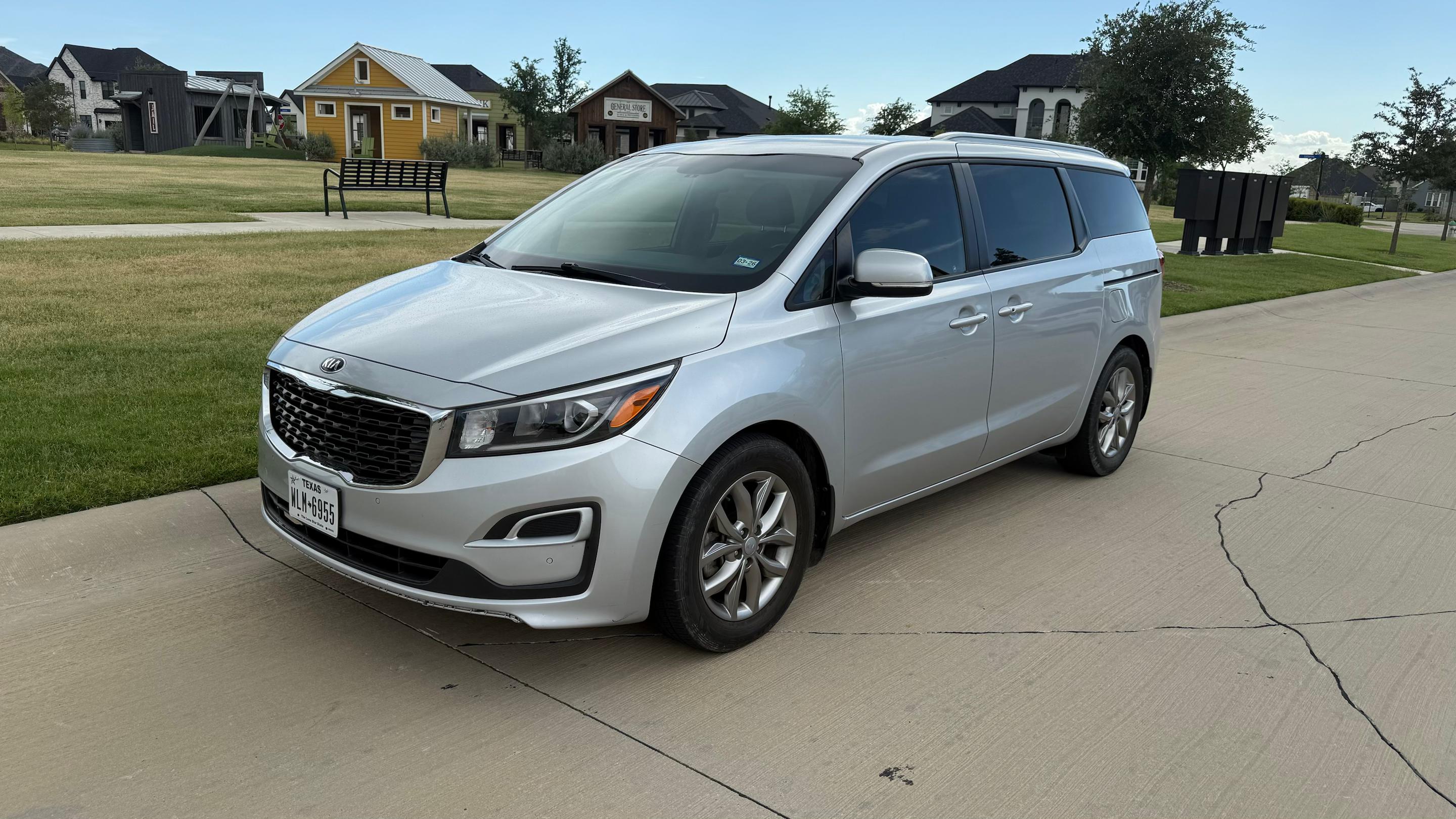 Kia Sedona 2021 in Northlake, TX