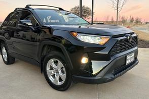 Toyota RAV4 car