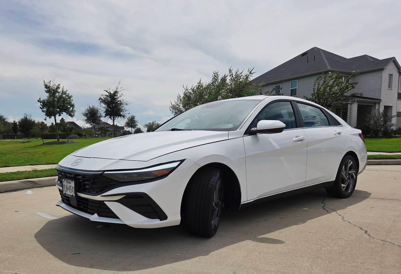 Hyundai Elantra 2025 in Katy, TX