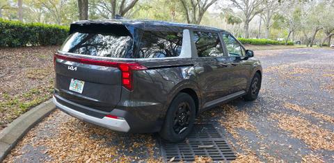 Kia Carnival 2025