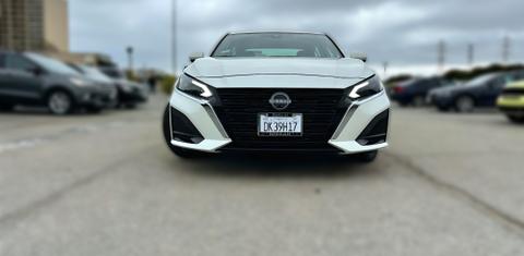 Nissan Altima 2023