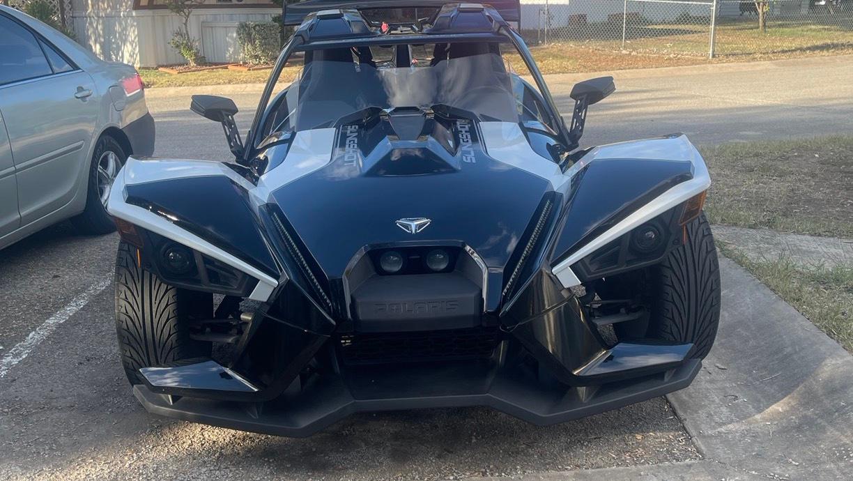 Polaris Slingshot 2019 in San Antonio, TX