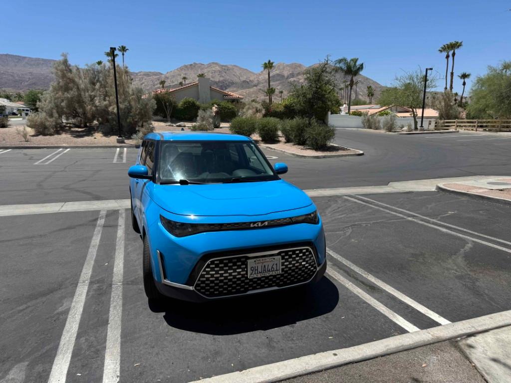 Kia Soul 2023 in Palm Desert, CA